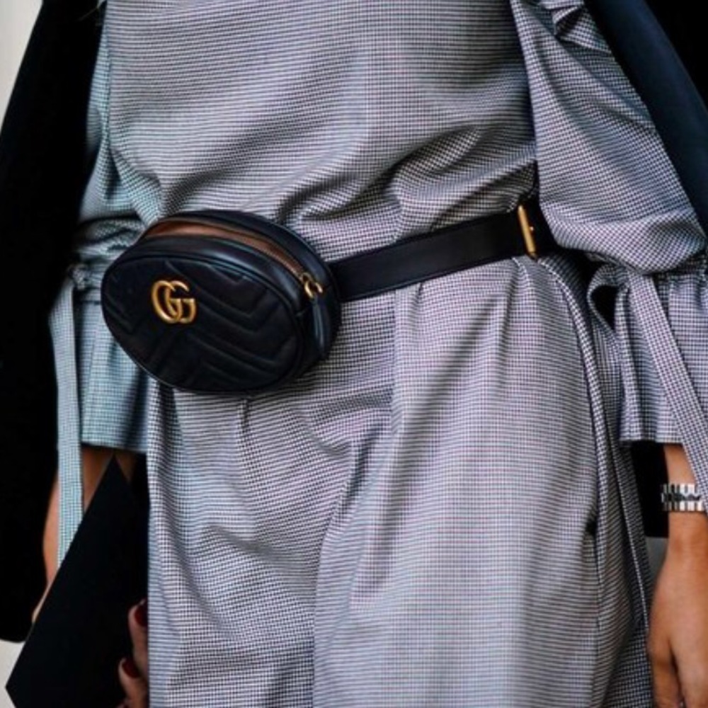 🌟NEW🌟 Vegan Leather Quilted Waist Pack - Picture 8 of 8